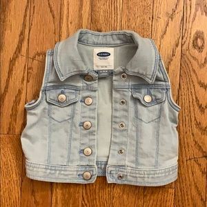 Old Navy denim vest 12/18 months